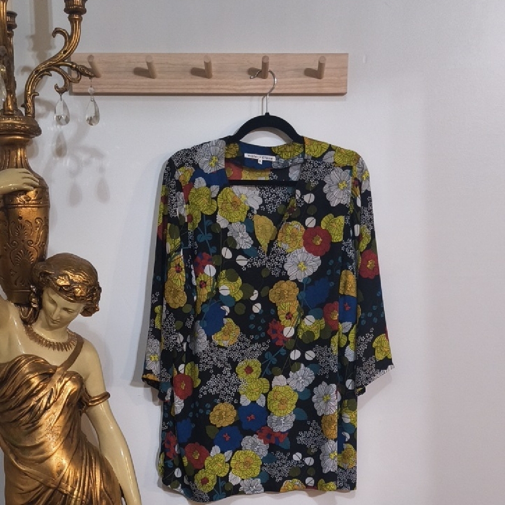 Violet & Claire Multicolor Floral Blouse